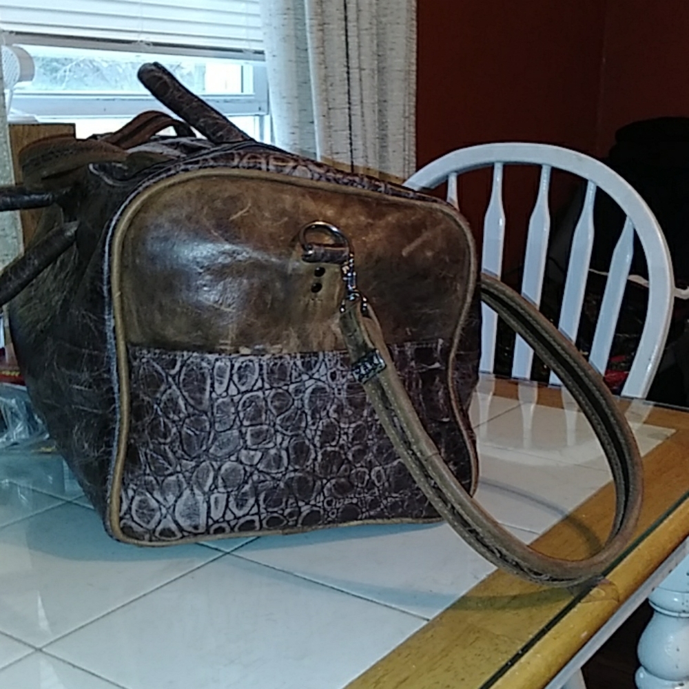 HUGE (carry-on) Gorgeous Gator / Crocodile Bag! - Picture 2 of 3